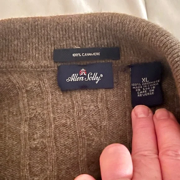 Allen Solly 100% cashmere light brown men’s sweater w/ collar XL - Picture 2 of 4